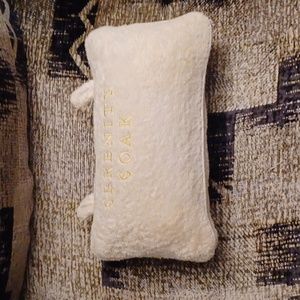 4/$40 White Rectangular Serenity Soak Pillow - Small/Medium Size